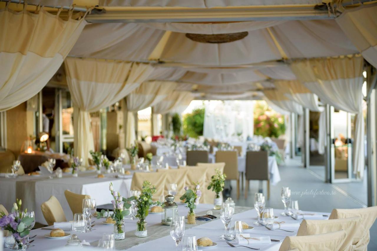 Hotel & Restaurant San Pellegrino Folelli Exteriör bild